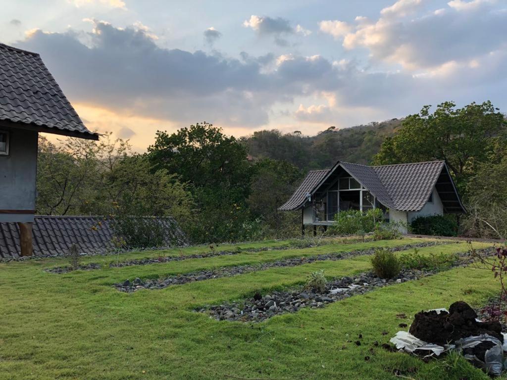 Breathe Healing & Wellness Hotell Cambutal Exteriör bild