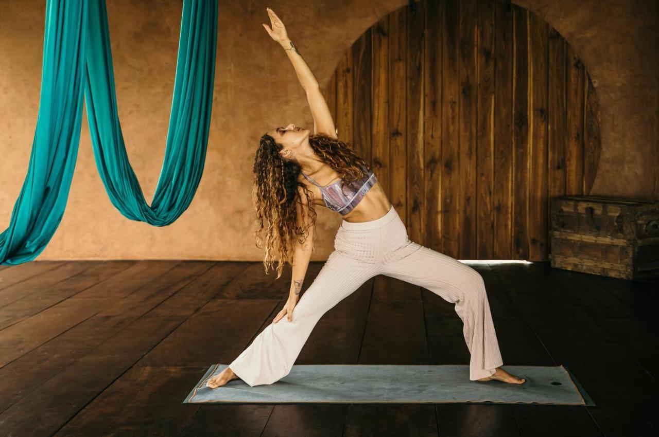 Breathe Healing & Wellness Hotell Cambutal Exteriör bild